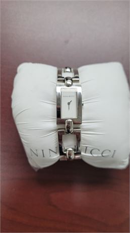 Nina Ricci White Dial Silver Plated Stainless Steel Classic Rectangular-Swiss ma