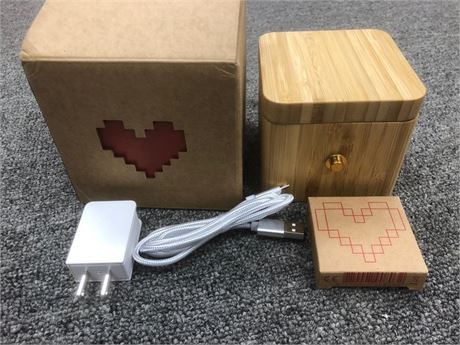Lovebox Black & White - Heart Spinning Messenger - Unique Gift for Couple Gift,