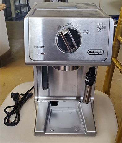 (USED) De'Longhi Espresso Machine with Adjustable Advanced Cappuccino System