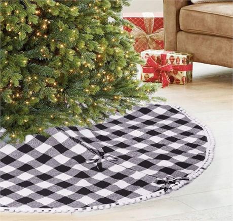 Buffalo Plaid Christmas Tree Skirt  48 inch