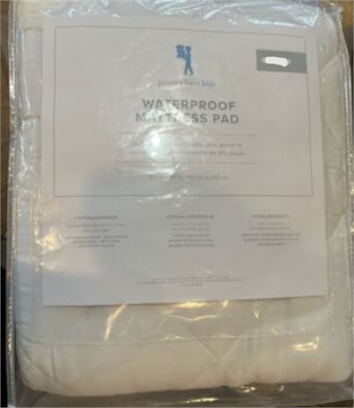 Pottery Barn Kids Waterproof Mattress pad - Full - 300 TC hypoallergenic