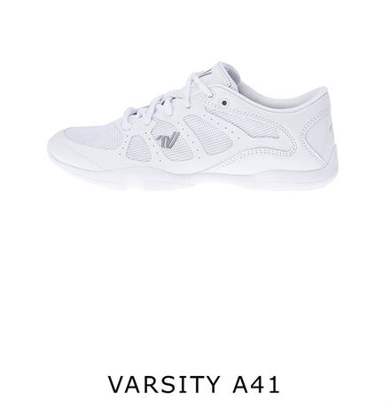 Size 6.5 Varsity A41 Shoe