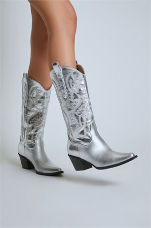 Women's Embroidered Metallic Cowboy Boots SZ 36