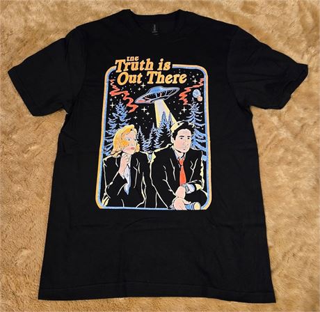 2 PACK , MEDIUM- X-Files The Truth is Out There T-Shirt, Black