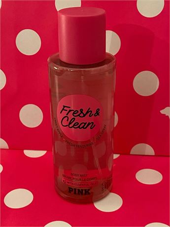 Victoria's Secret PINK FRESH & CLEAN Body Mist 8.4 Fl.oz / 250 Ml